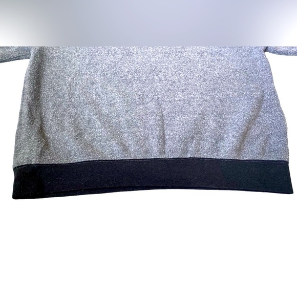 SOLD
DISNEY Minnie Mouse rare Gray Crew Neck Sweatshirt L (11/13) cotton shirt - Picture 5 of 15